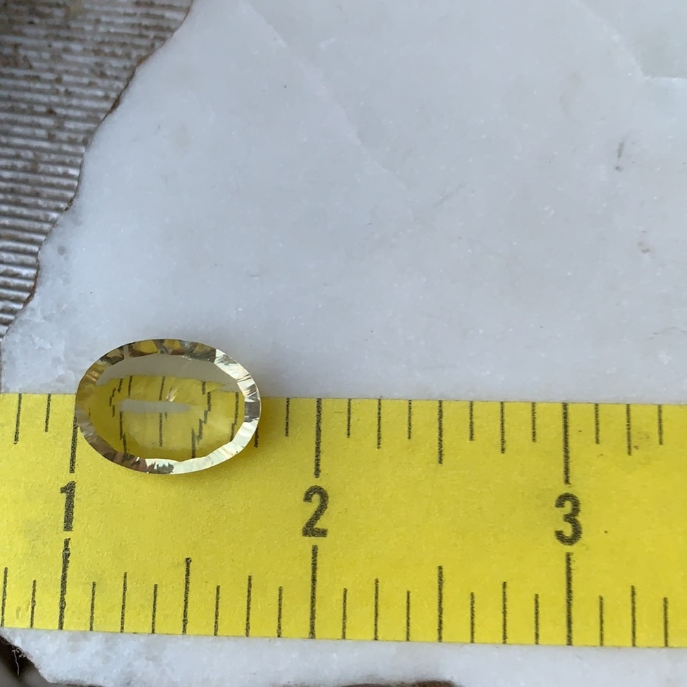 12.39 Ct Oval Master Cut Lemon Quartz Gemstone - Picture 12 of 13